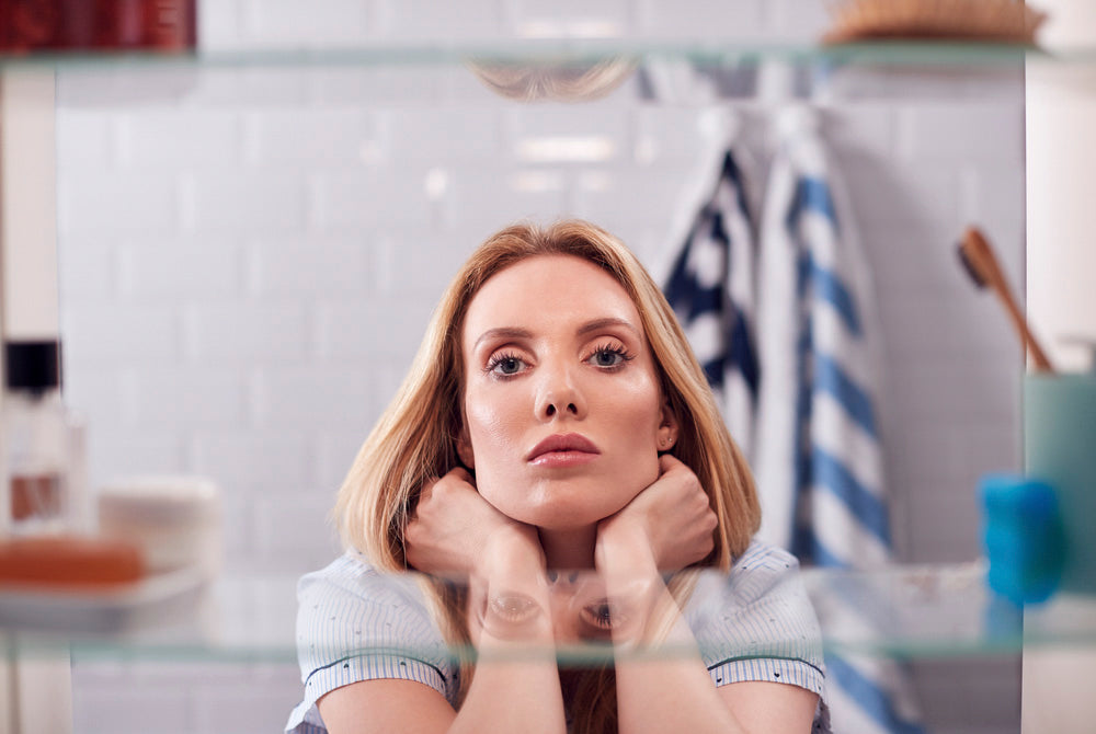 Beauty hack: Hydratujte ještě vlhkou pleť. Proč to dává smysl?