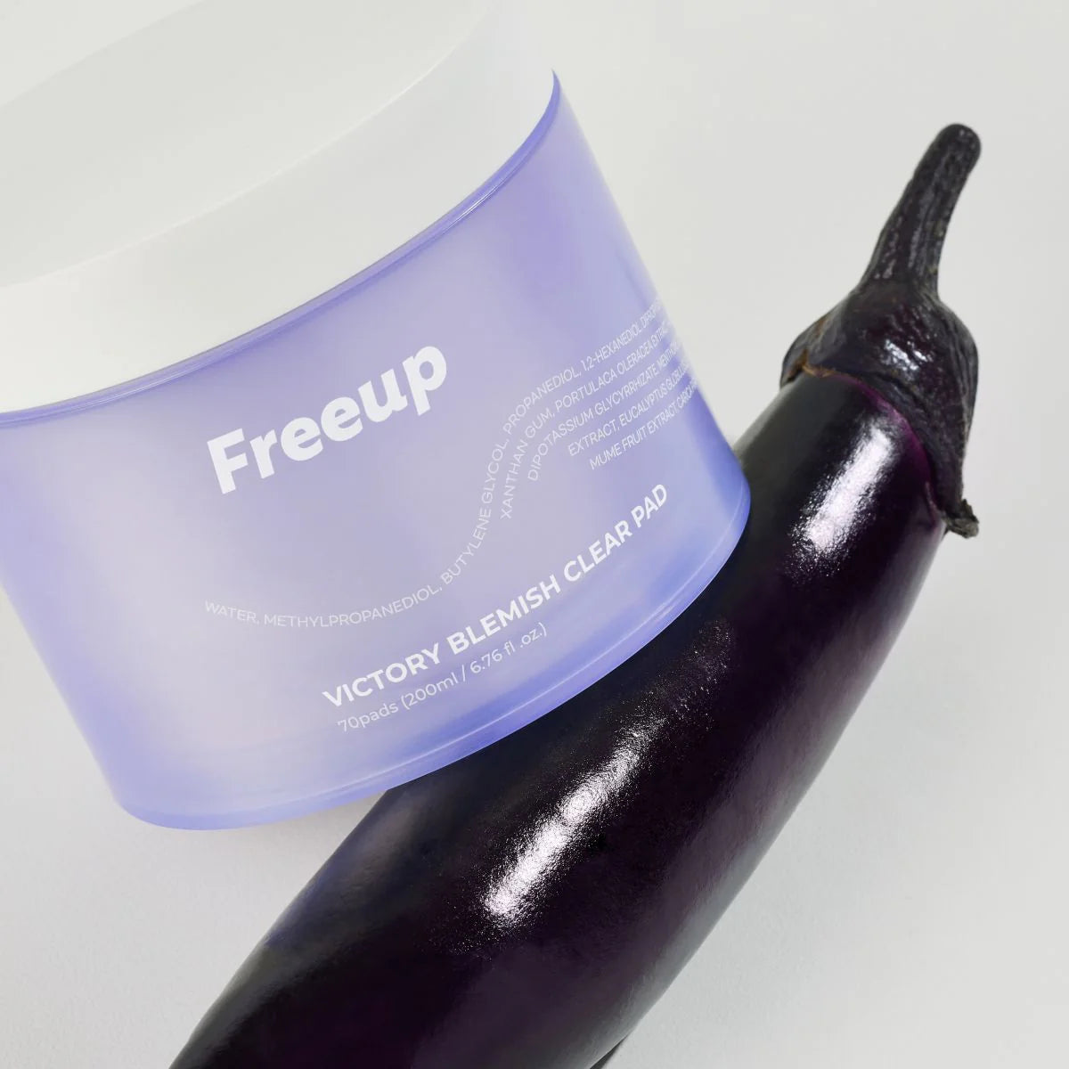 Čistící exfoliační peelingové tampónky pro problematickou pleť 70 ks